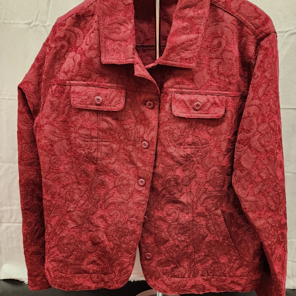 Croft & Barrow Women's Burgundy Textured Jacket. NWT